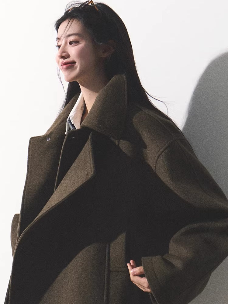 Waist-Defining Silhouette Stand-Collar Wool Coat