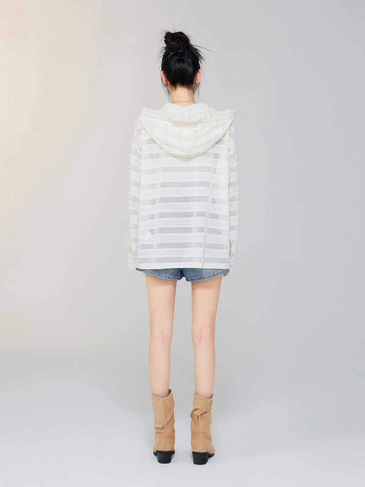 Hollow-out Silhouette Hooded Sunscreen Top