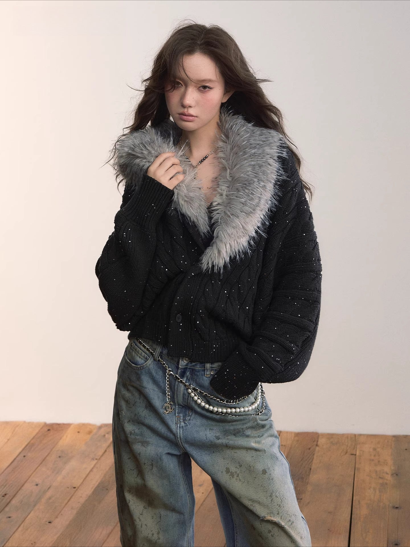 Detachable Faux Fur Collar Knit Cardigan