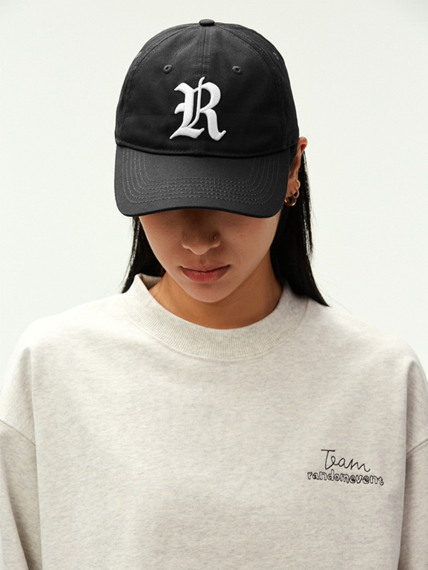 Retro R Embroidered Curved Brim Baseball Cap