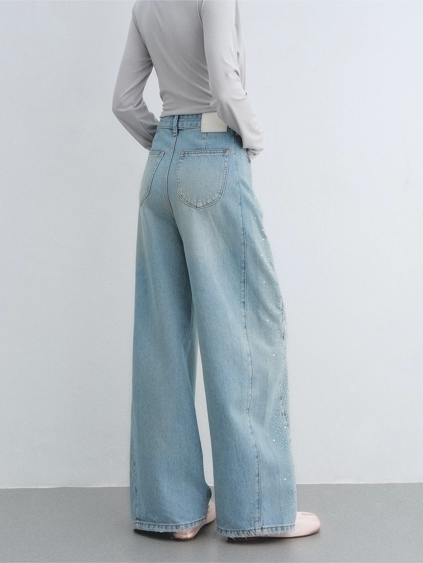 Lyocell Washed Rhinestone Curved-Leg Wide Denim Pants