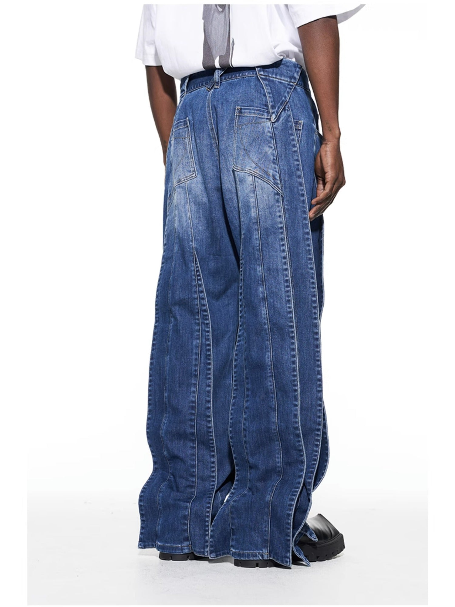3D Cut Washed Denim Relaxed Jeans