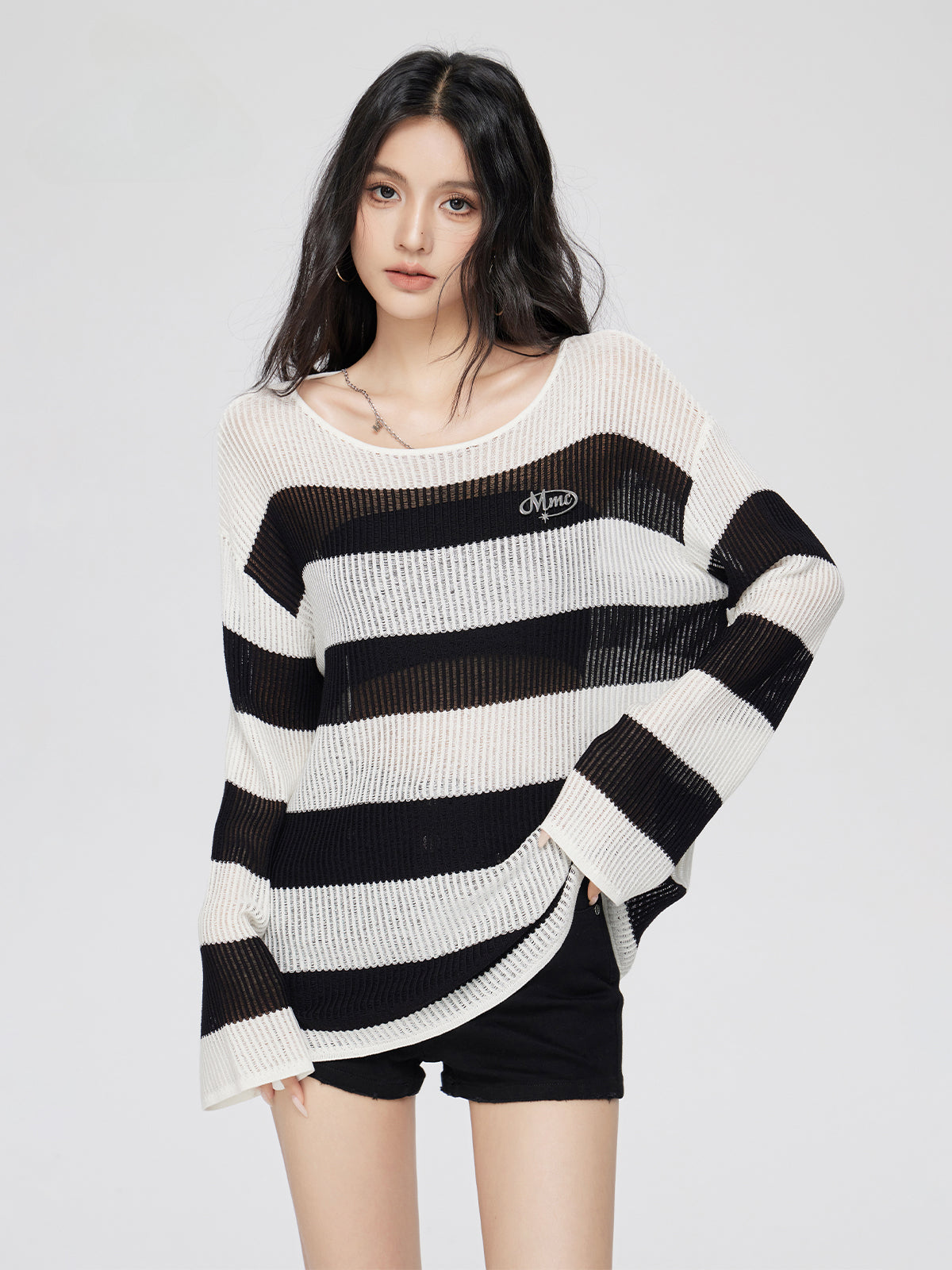 Black &amp; White Striped Round Neck Long-sleeve T-shirt