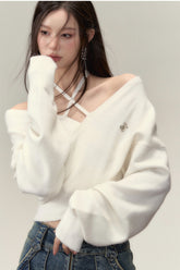 (Final Sale) Grey & White Off-shoulder Knitted Wool Sweater - CHINASQUAD