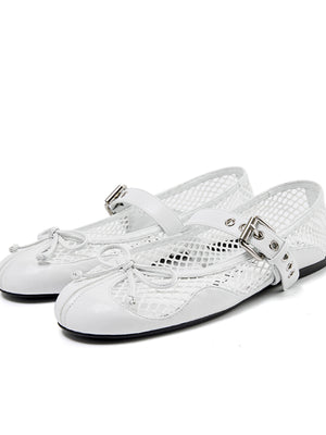 White / 35