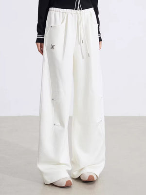 S / White
