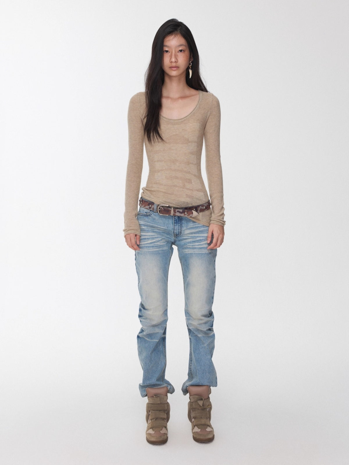 Textured Jacquard Knit Round-Neck Sweater