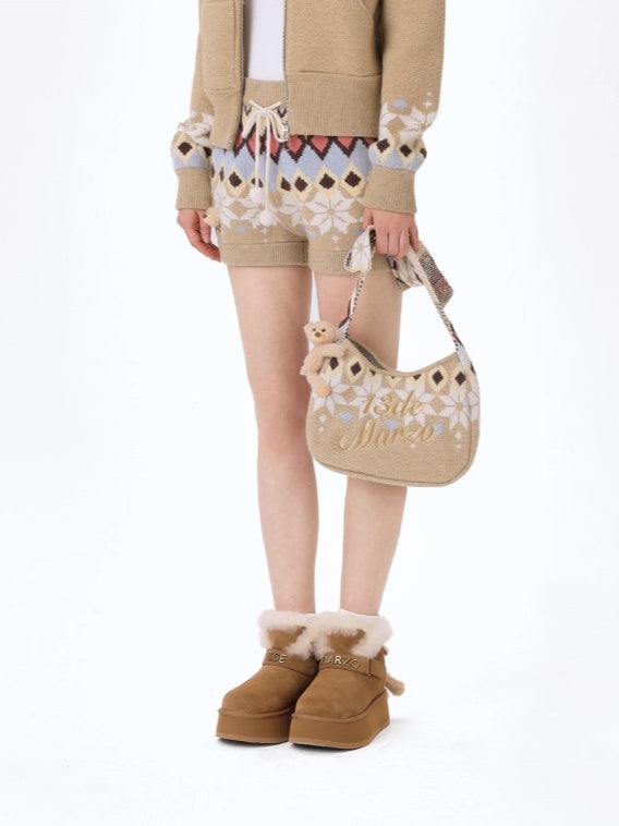 Snowflake Contrast Knit Slim Shorts