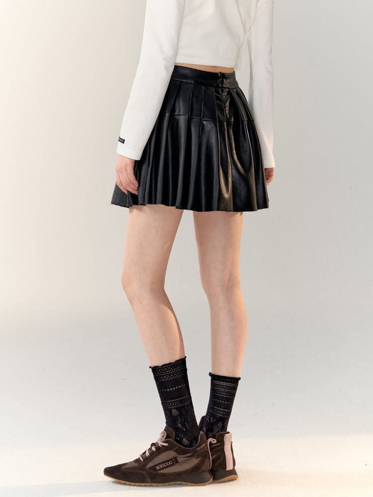 Black PU Split Pleated Leather Skirt