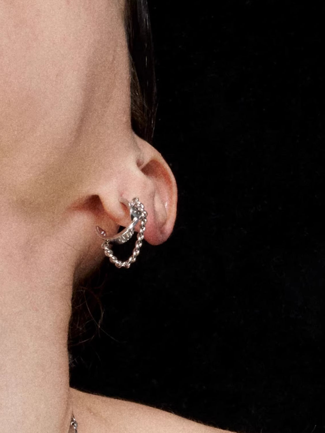 Minimalist Möbius Line Stud Earrings