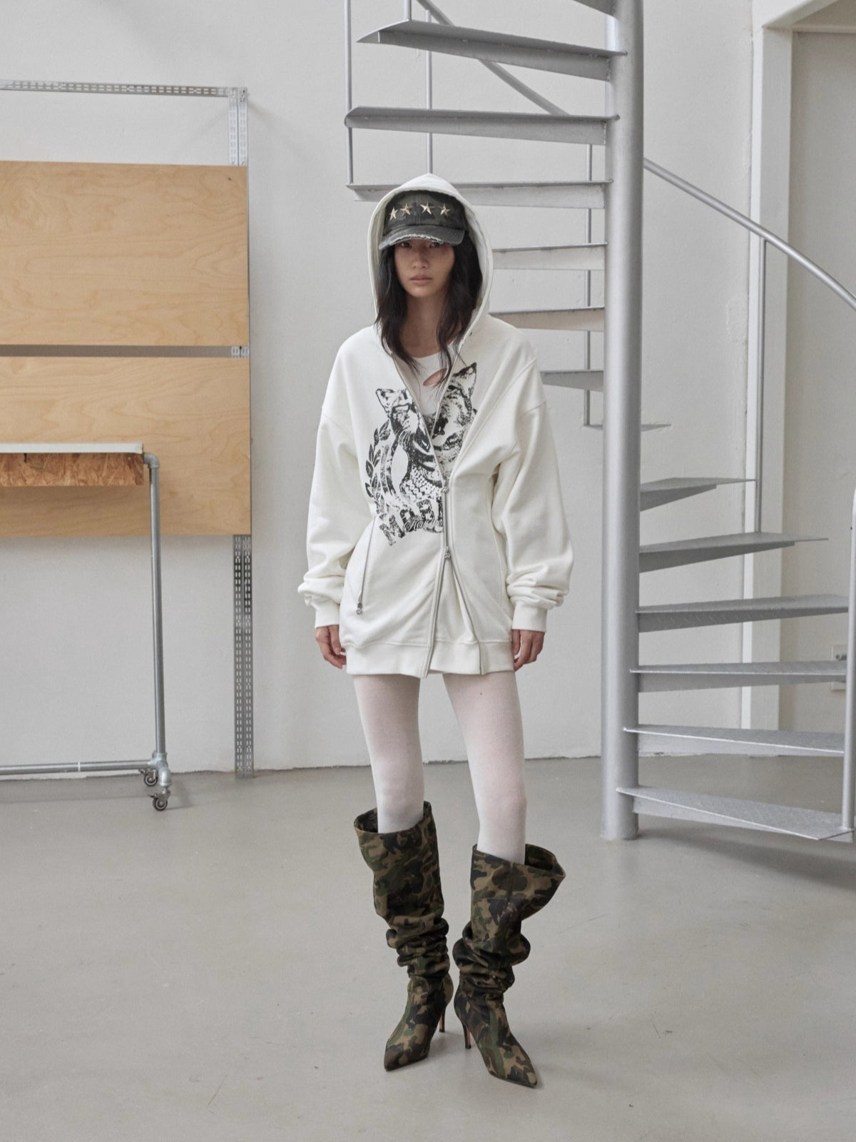 Distressed Star-Studded Camouflage Baseball Cap