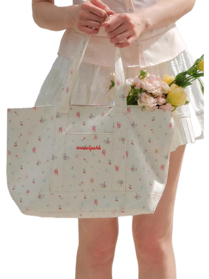Vintage Hand-Drawn Floral Canvas Tote Bag