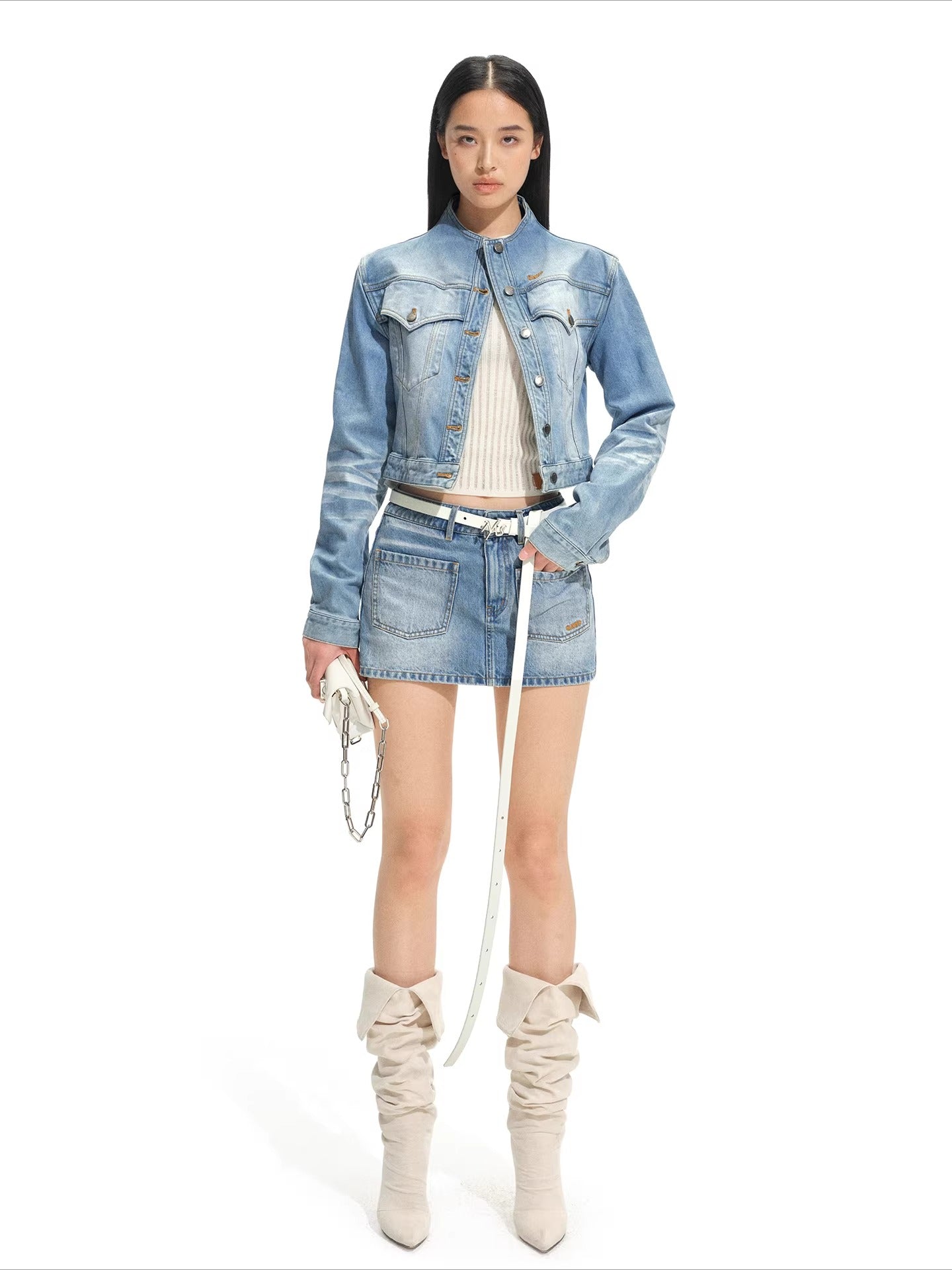 Blue Ridge V-Neck Fitted Knit Sweater