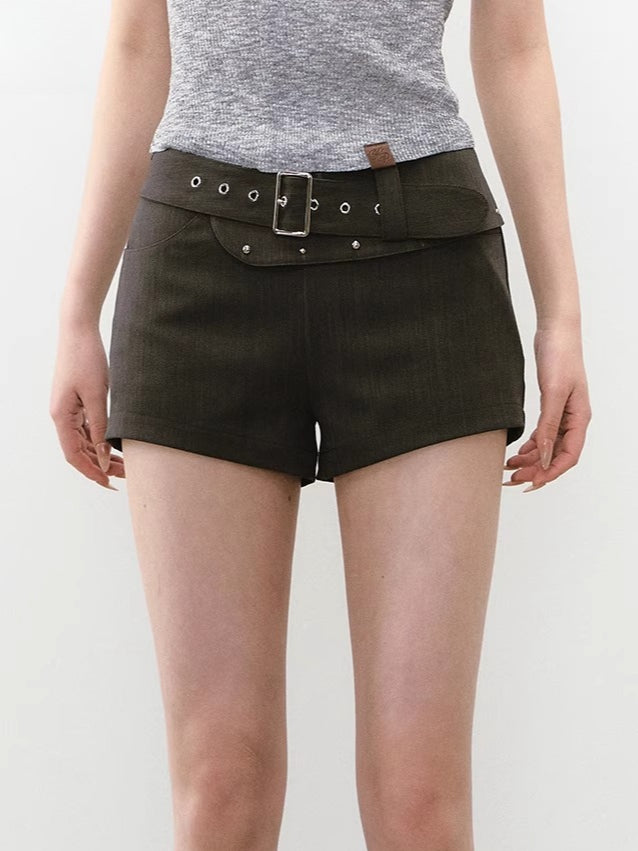 Chic Waist Belt Irregular Detail Shorts
