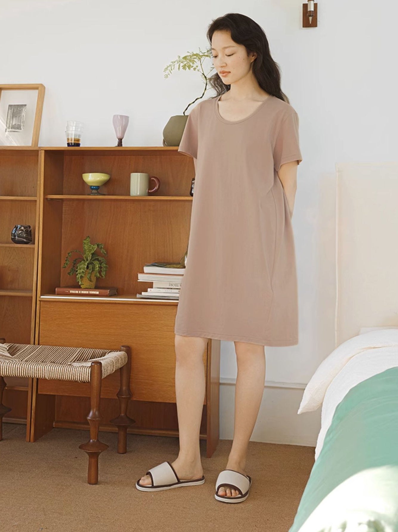 Plain-colored Cotton Round-neck Loose Sleepdress