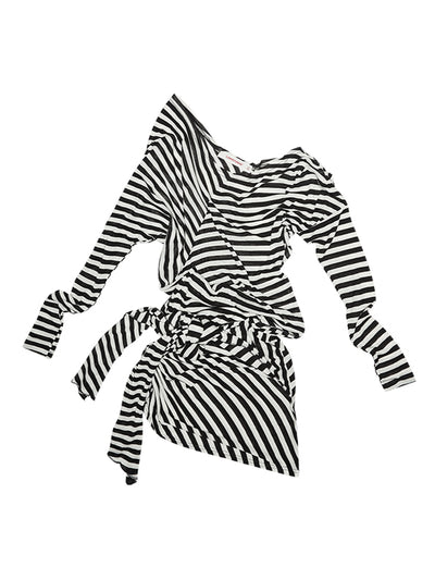 Black & White / S