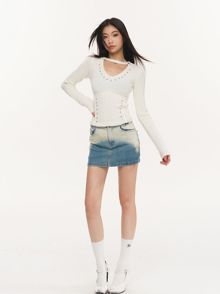 White Studded V-neck Knit Pullover