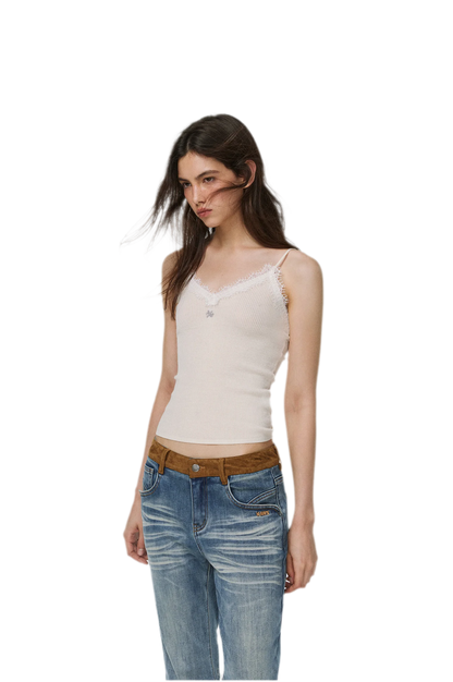Feinstrick-Camisole aus Wolle mit Spitzenbesatz 100% Wolle