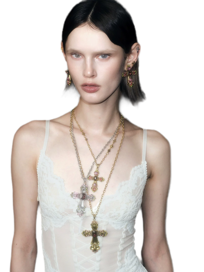 Collana con pendente a croce barocca vintage