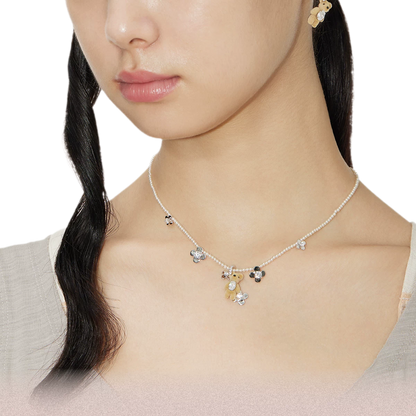 Floral Bear Pearl Necklace