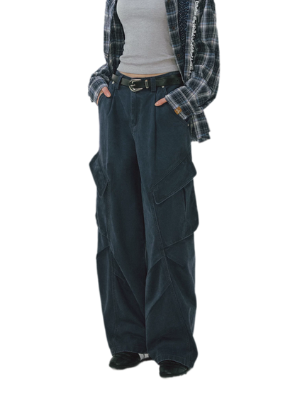 Pleated Wide-Leg Cargo Jeans