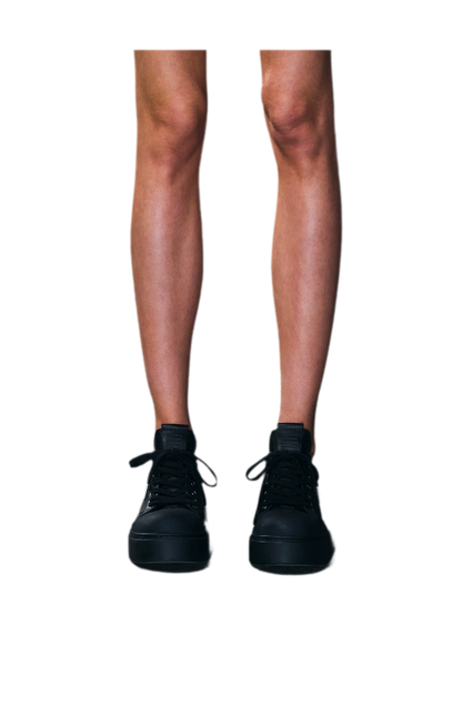 Classic Low-Top Leather Sneakers
