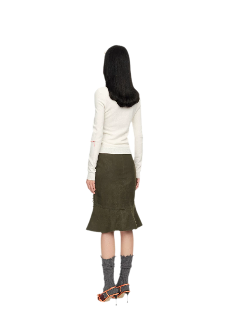 Elegant Knit Top with Pleat Details