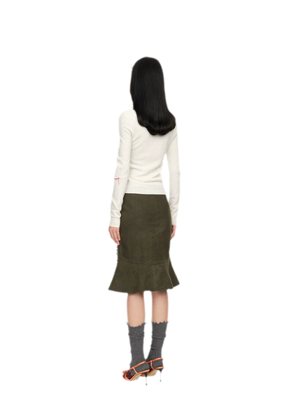 Elegant Knit Top with Pleat Details