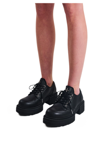 Statue Derby Shoes