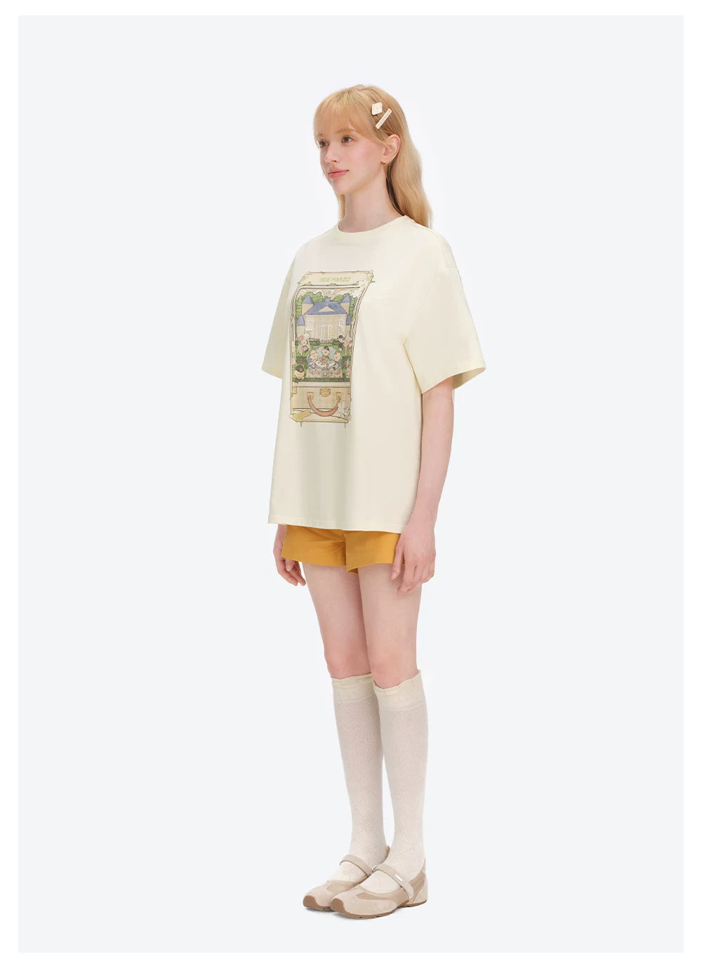 Unisex Bear Manor Party Illustration Loose T-shirt