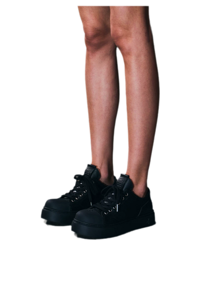 Classic Low-Top Leather Sneakers