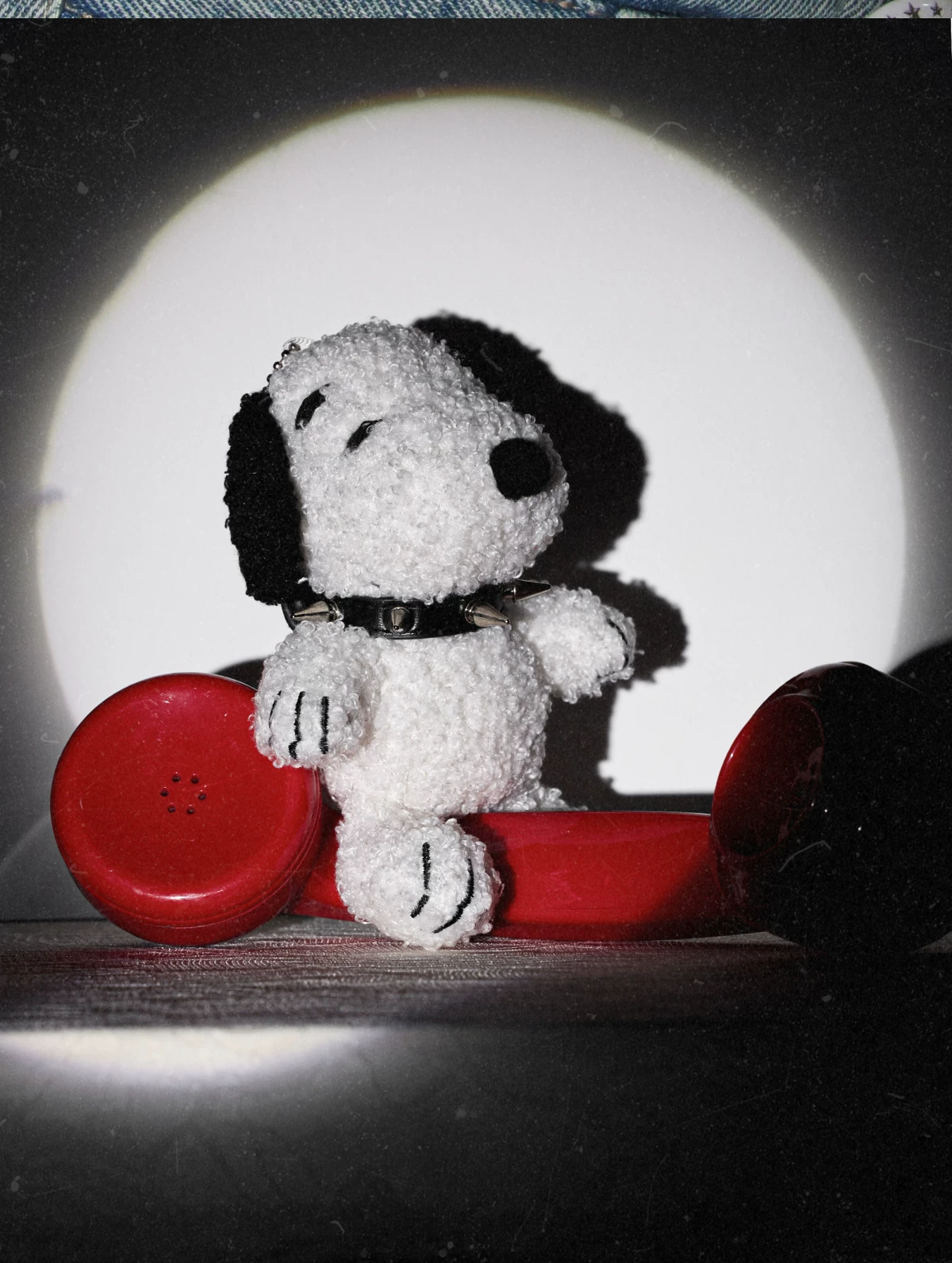 Studded Collar Snoopy Keychain
