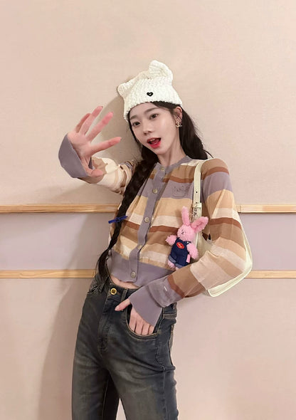 Crocodile Textured Curved Shoulder Bag