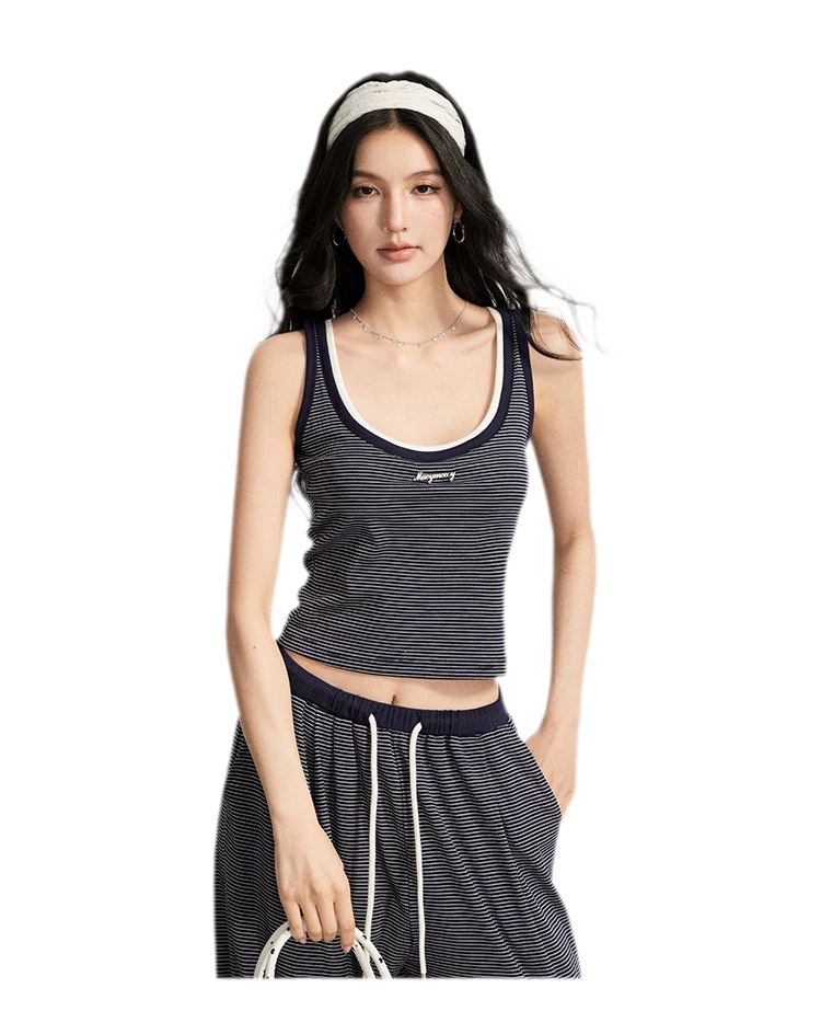 Striped U-Neck Set