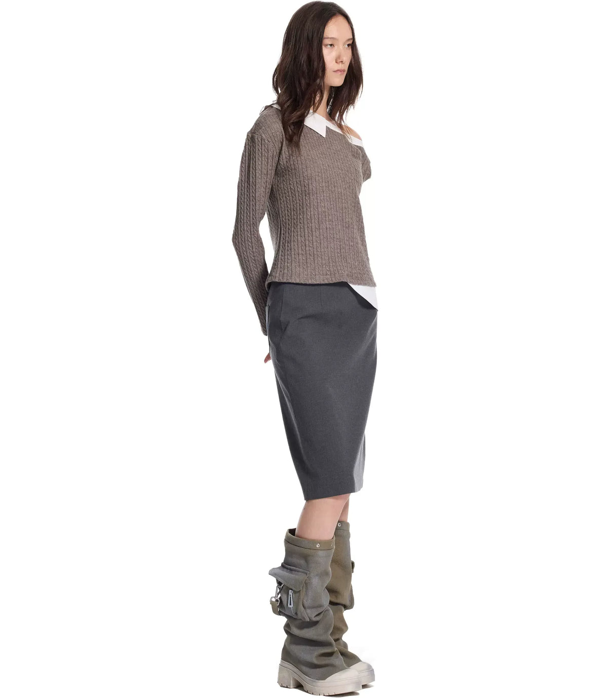 Cable Knit Cropped Sweater