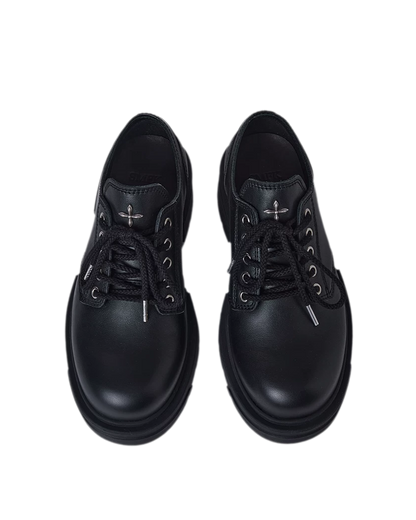 Statue Derby Shoes