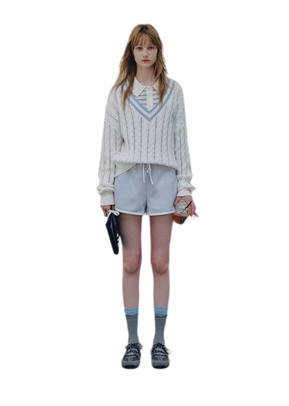 Cable Knit Cropped V-Neck Sweater