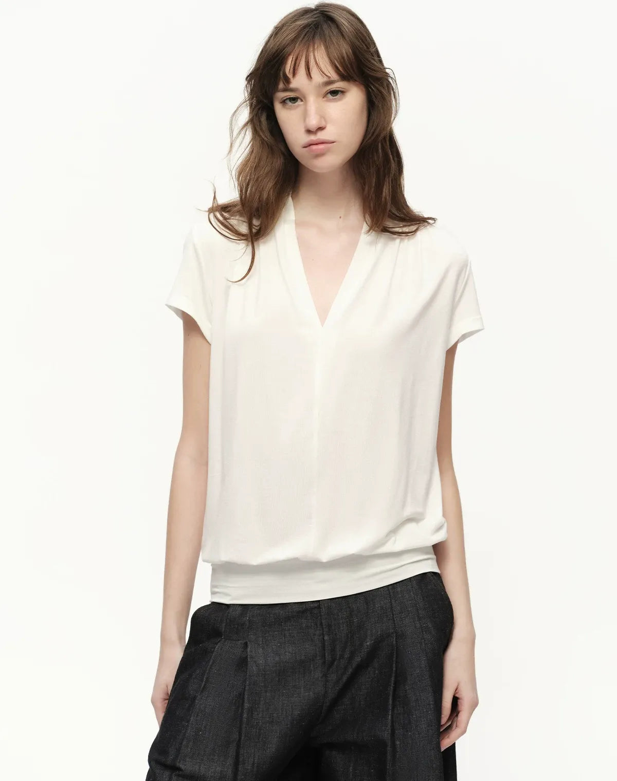 Lyocell V-Neck Tee