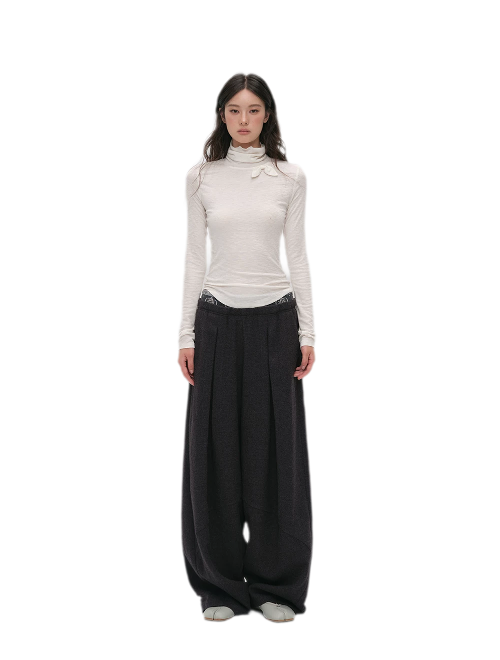 Lyocell Bow High-Neck T-Shirt