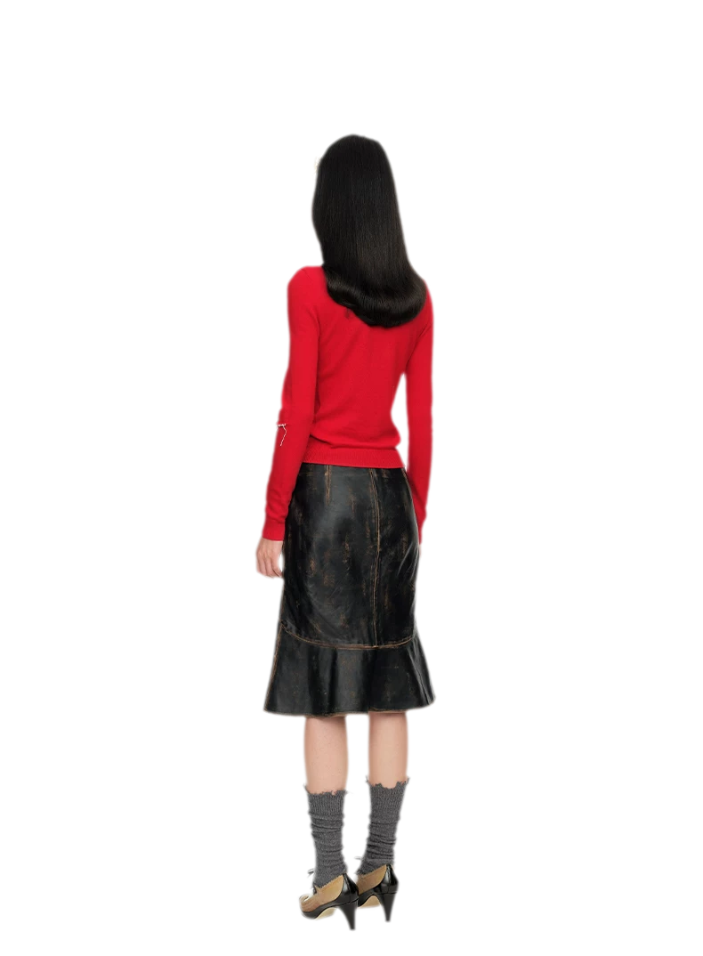 Elegant Knit Top with Pleat Details