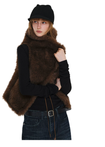Plush Faux Fur Cropped Vest