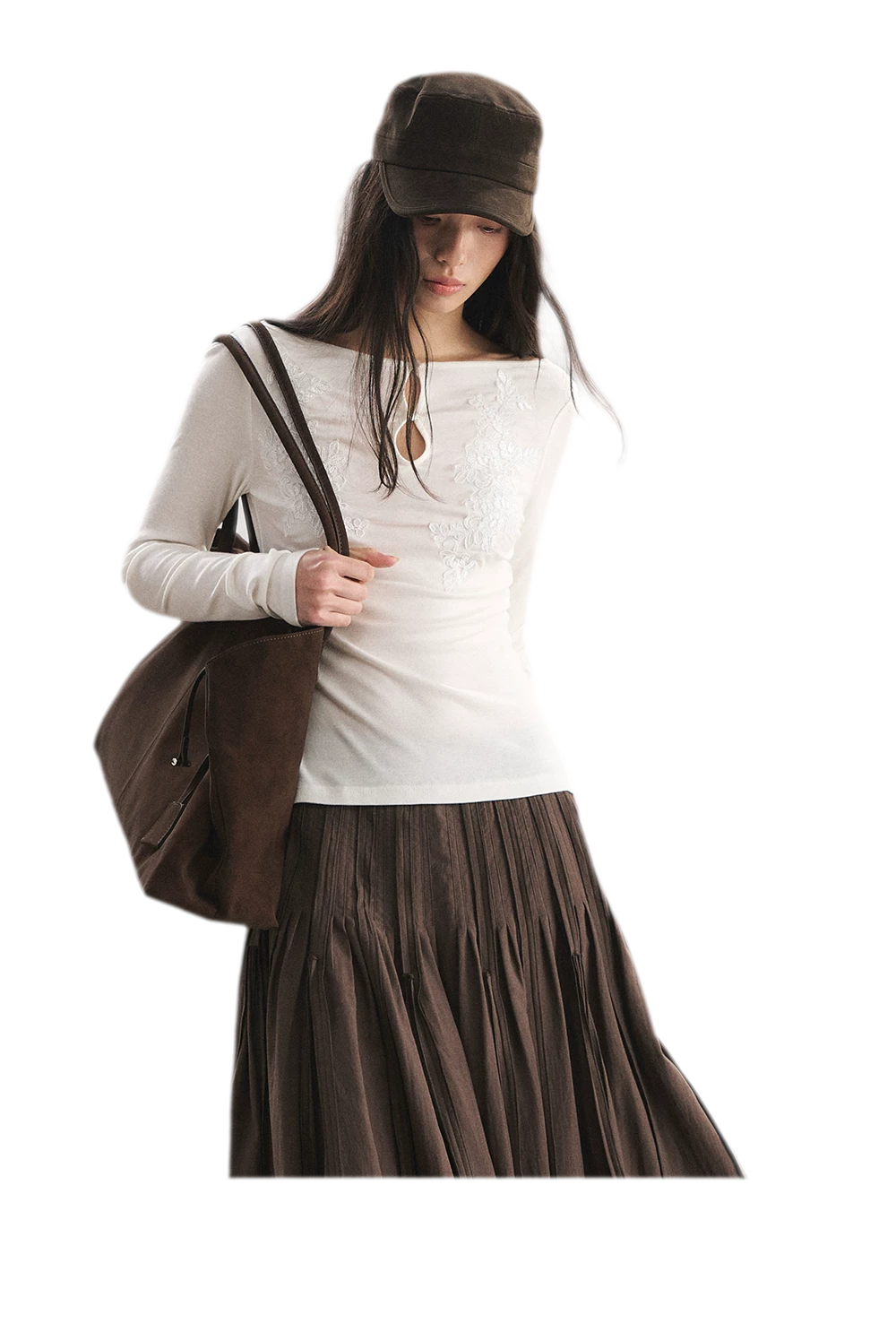 Top en maille Tencel brodé avec découpes