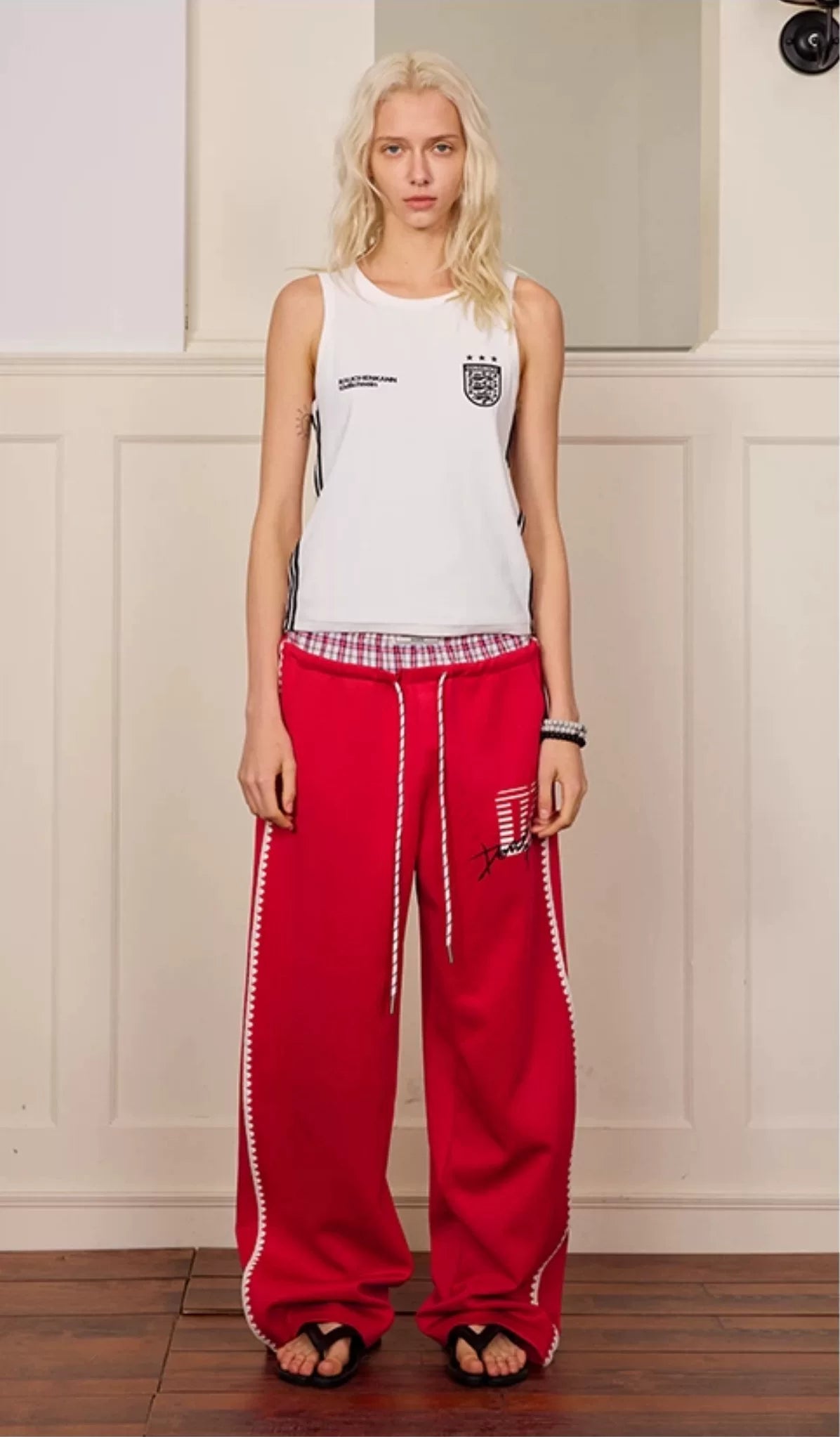 Shell Embroidery Graffiti Print Double Waist Pants