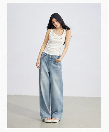 Star Pleated Sleeveless Top