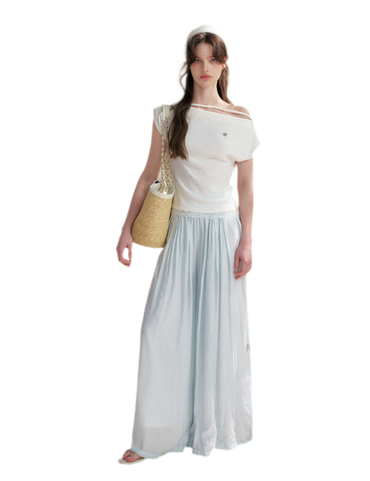 Pleated Wide-Leg Pants