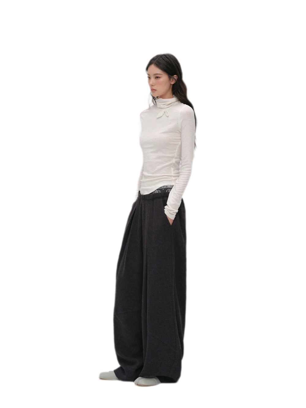 Lyocell Bow High-Neck T-Shirt
