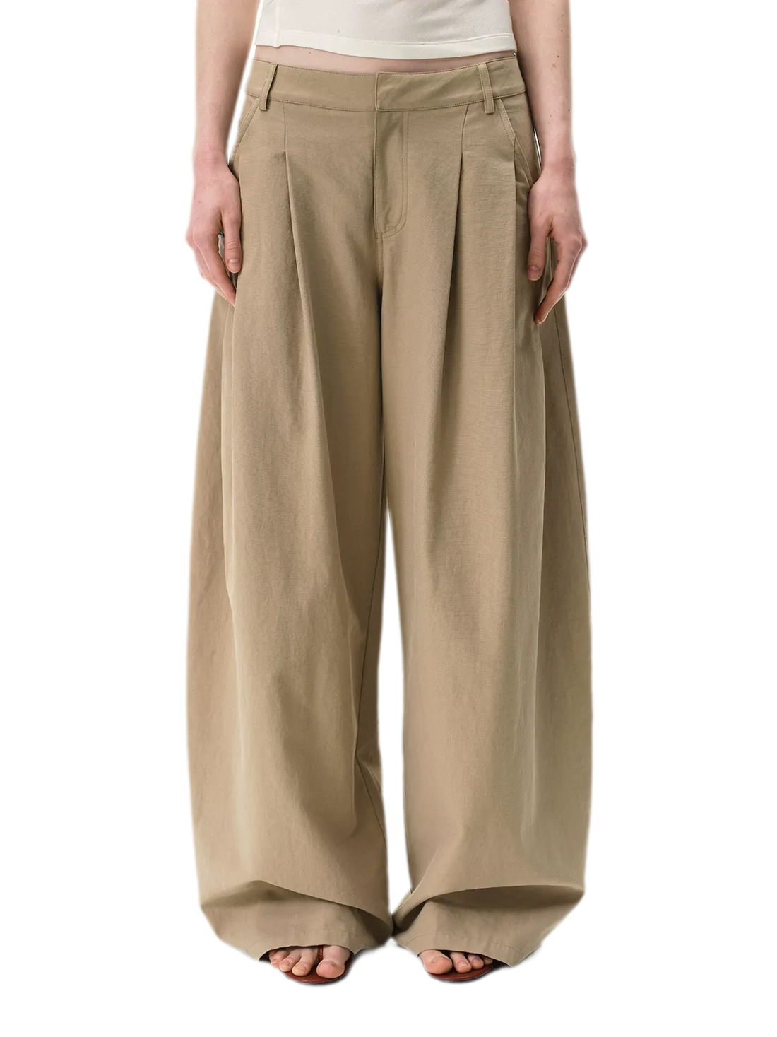 Curved Linen-Blend Pants