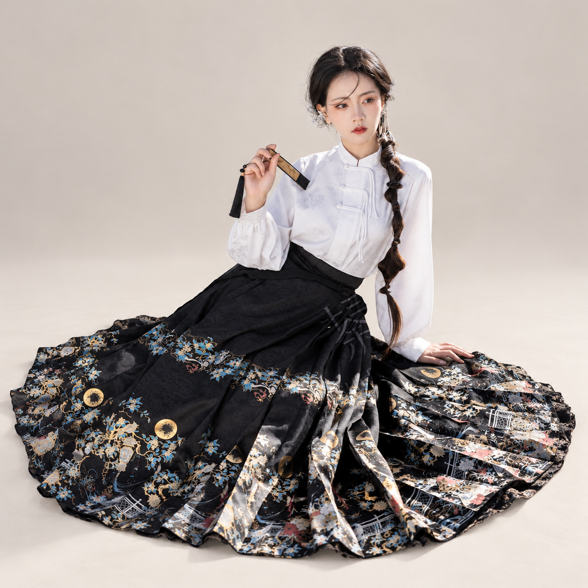 庭院深 Deep Courtyard Brocade Mamian Skirt
