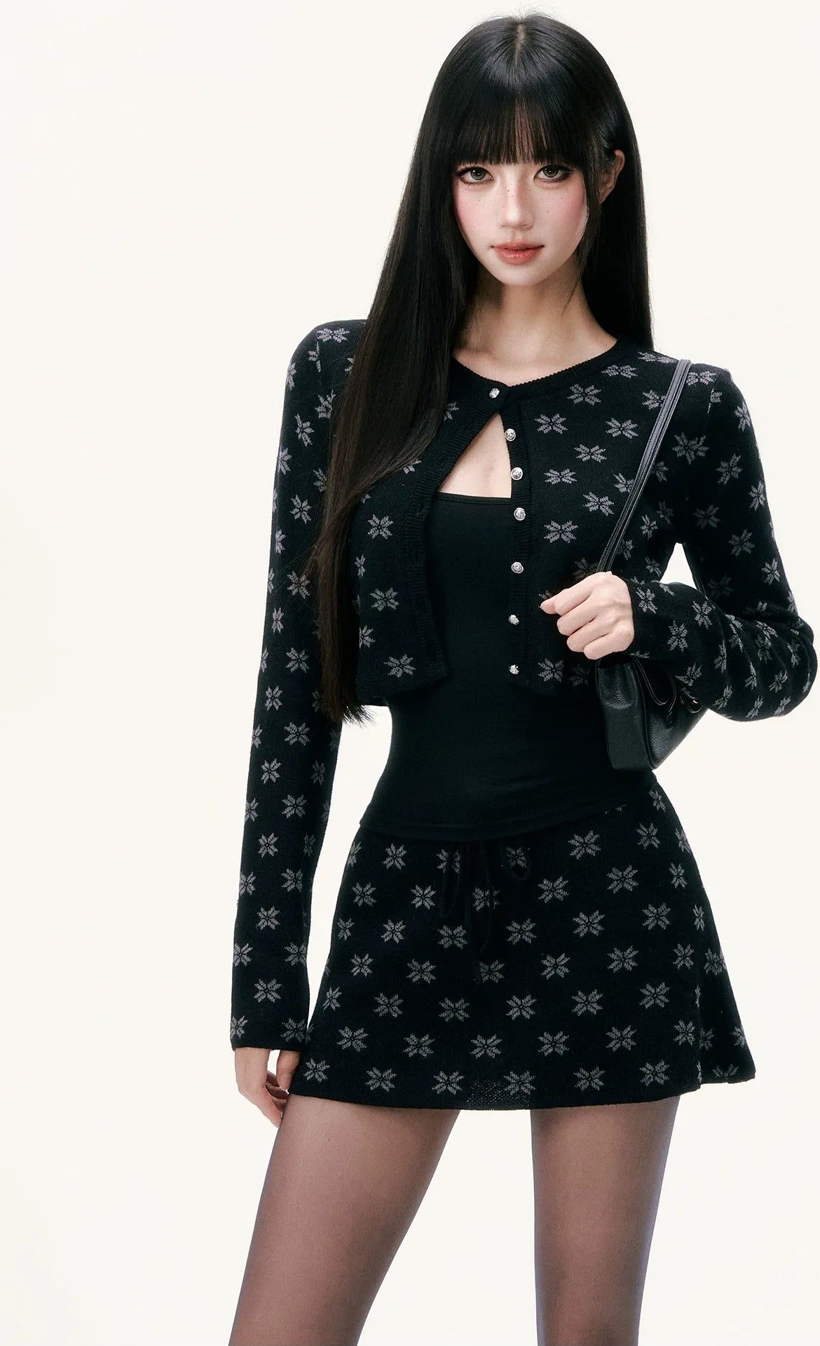 Conjunto de punto de tres piezas con estampado floral — Cargar imagen 7 en vista de galería