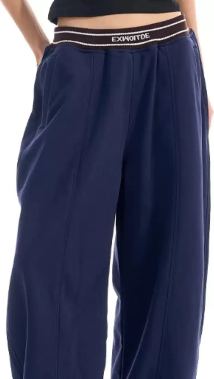 Contrast Ribbed Curved-Leg Sweatpants
